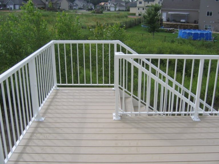 Aluminum Railings and Fence-9