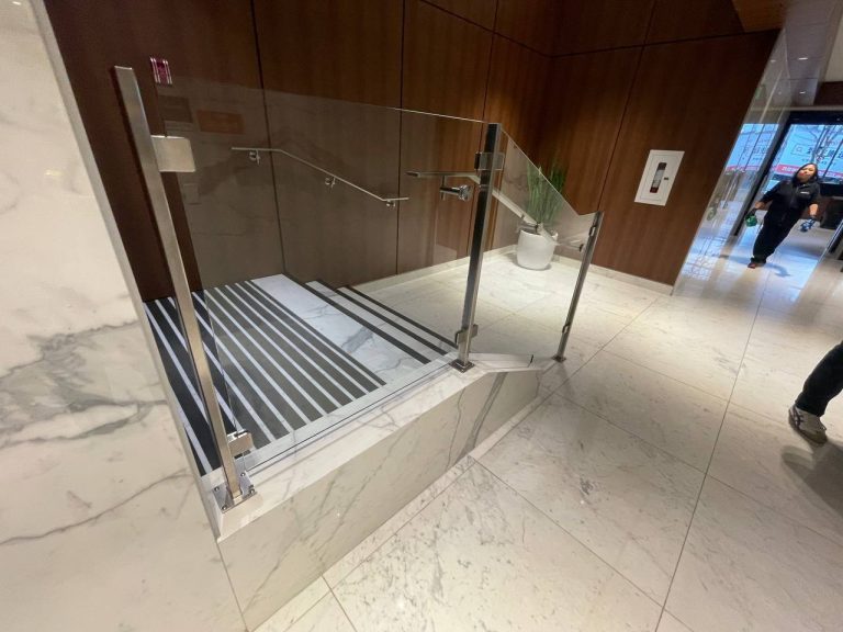 Semi-Framed Glass Railing-3