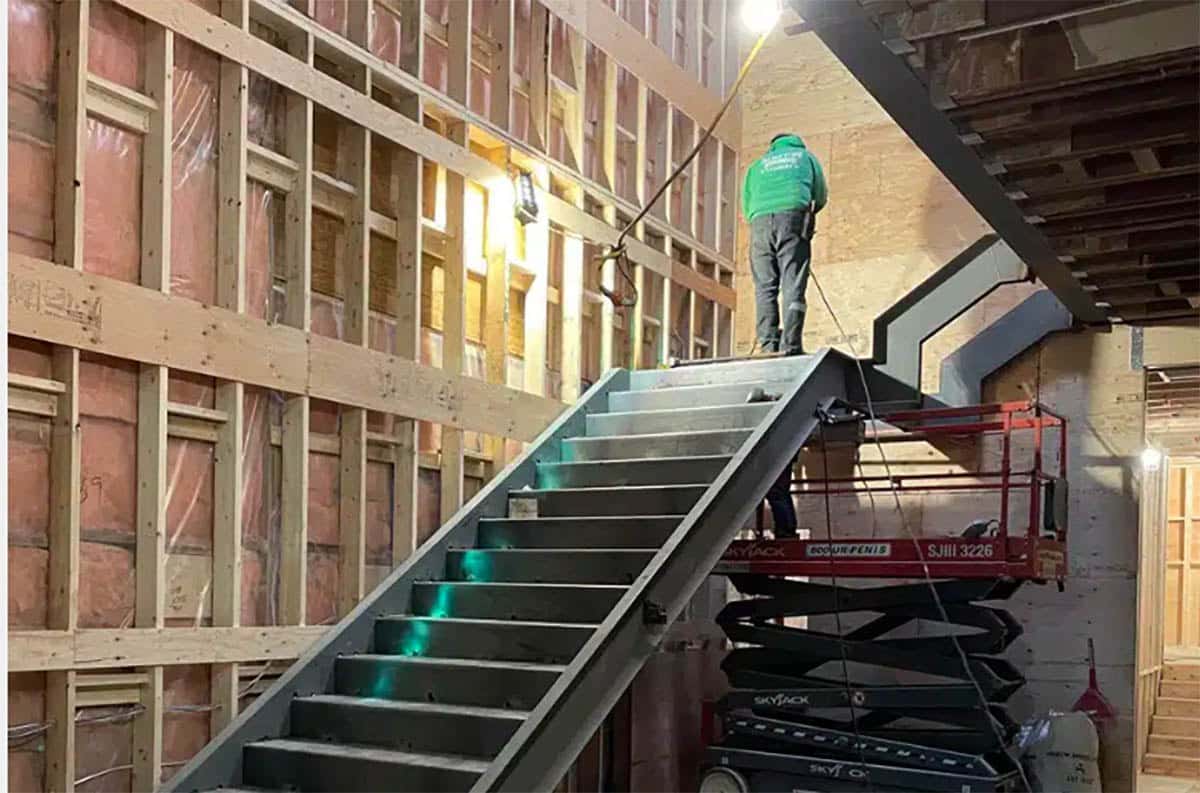 Stud Rail Contractor In Vancouver