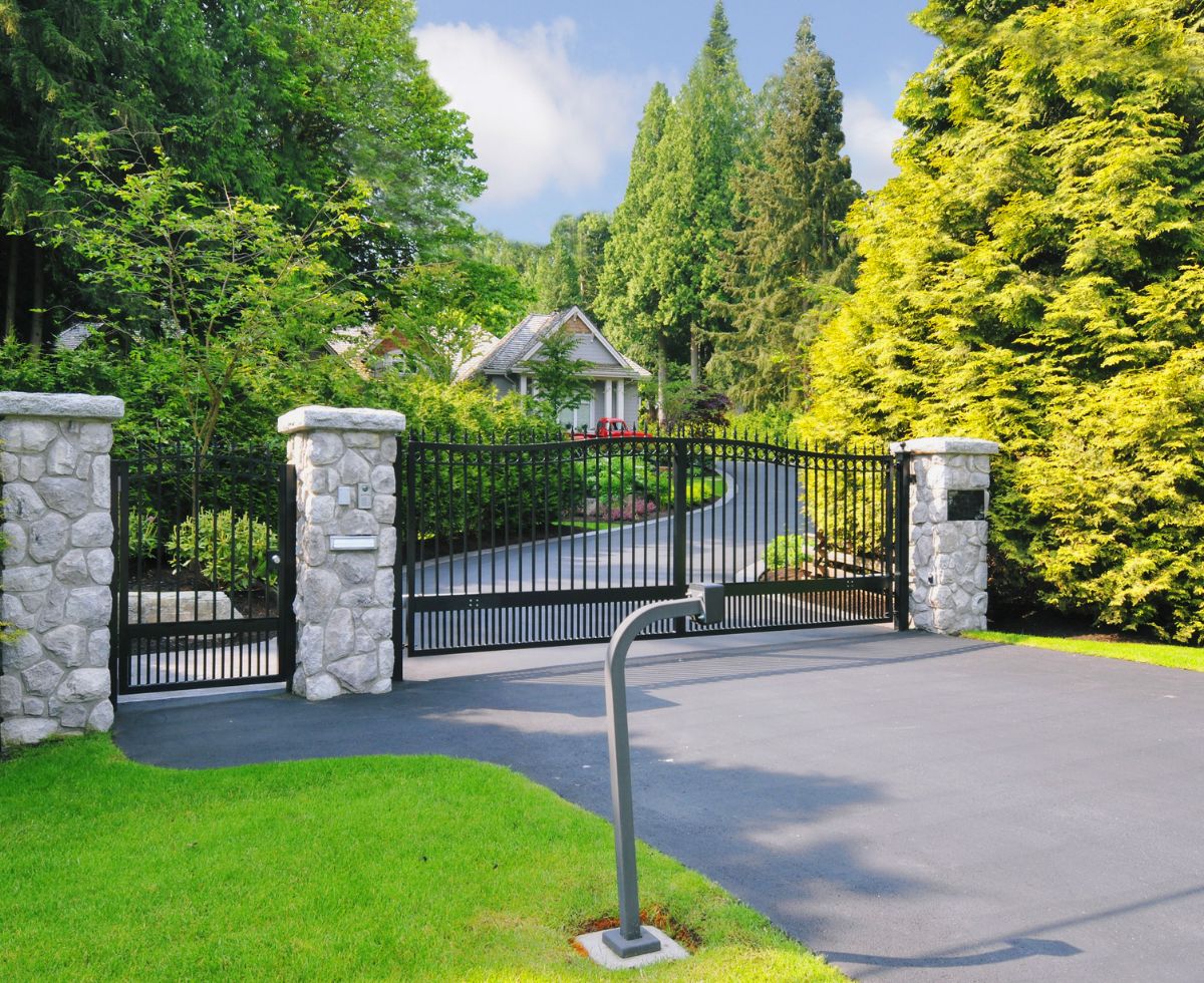 Installing Driveway Gates in Vancouver